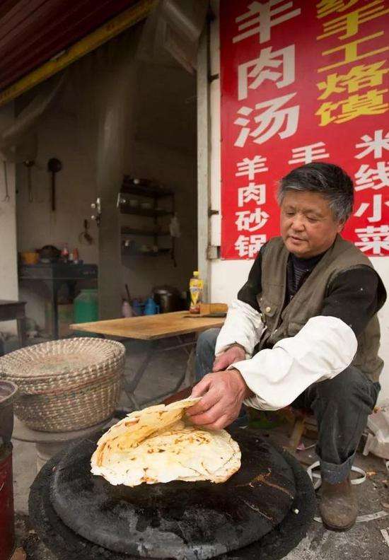 安徽亳州特色美食(安徽亳州特色美食小吃加盟招商)