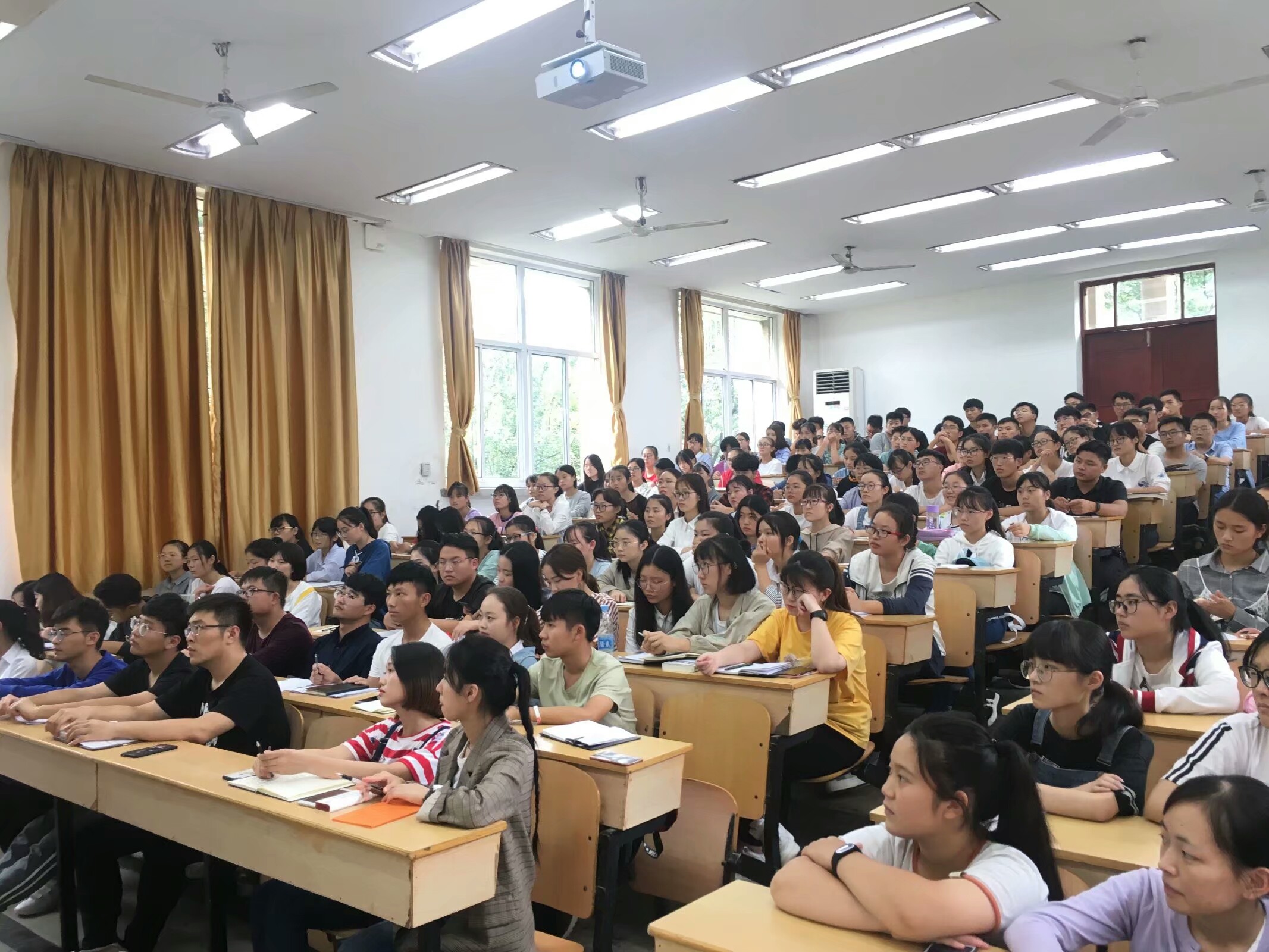 淮北师范大学信息学院转设(淮北师范大学信息学院转设成功了吗)