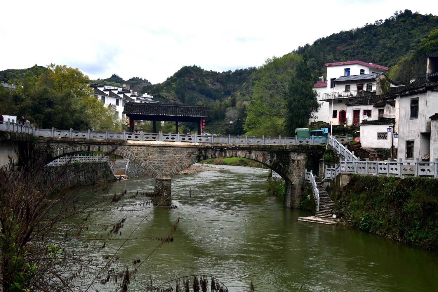 歙县有哪些旅游景点(安徽歙县有什么旅游景点)