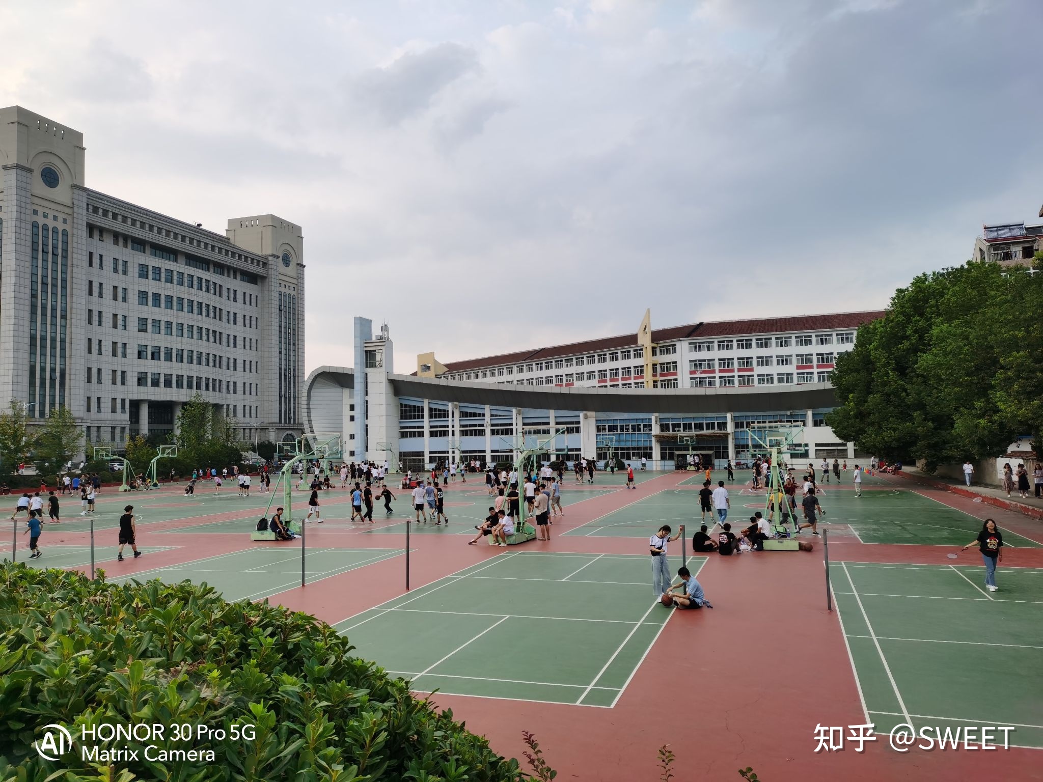 安徽农业大学寝室环境(安徽农业大学宿舍图片360)