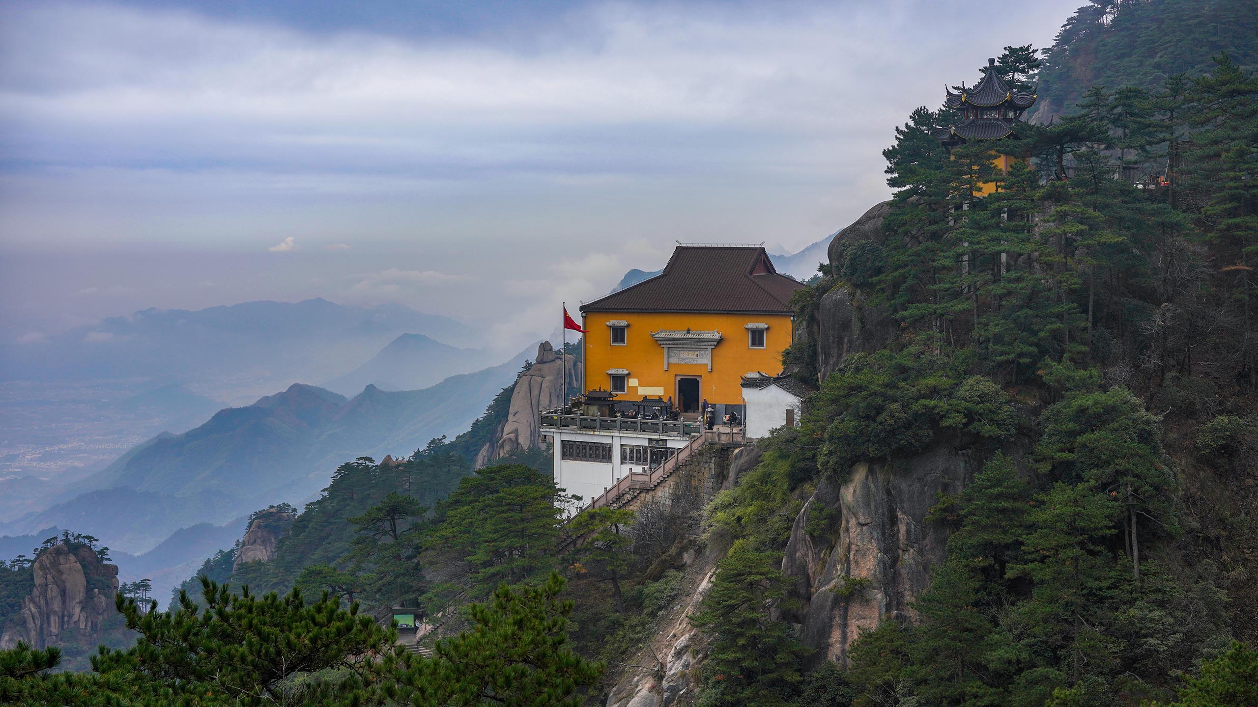 安徽九华山在哪个市 九华山是什么菩萨的道场