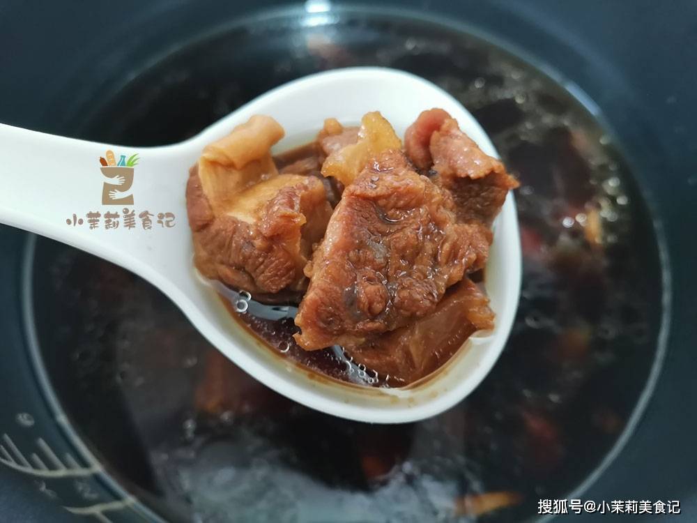 炖牛肉放什么调料 