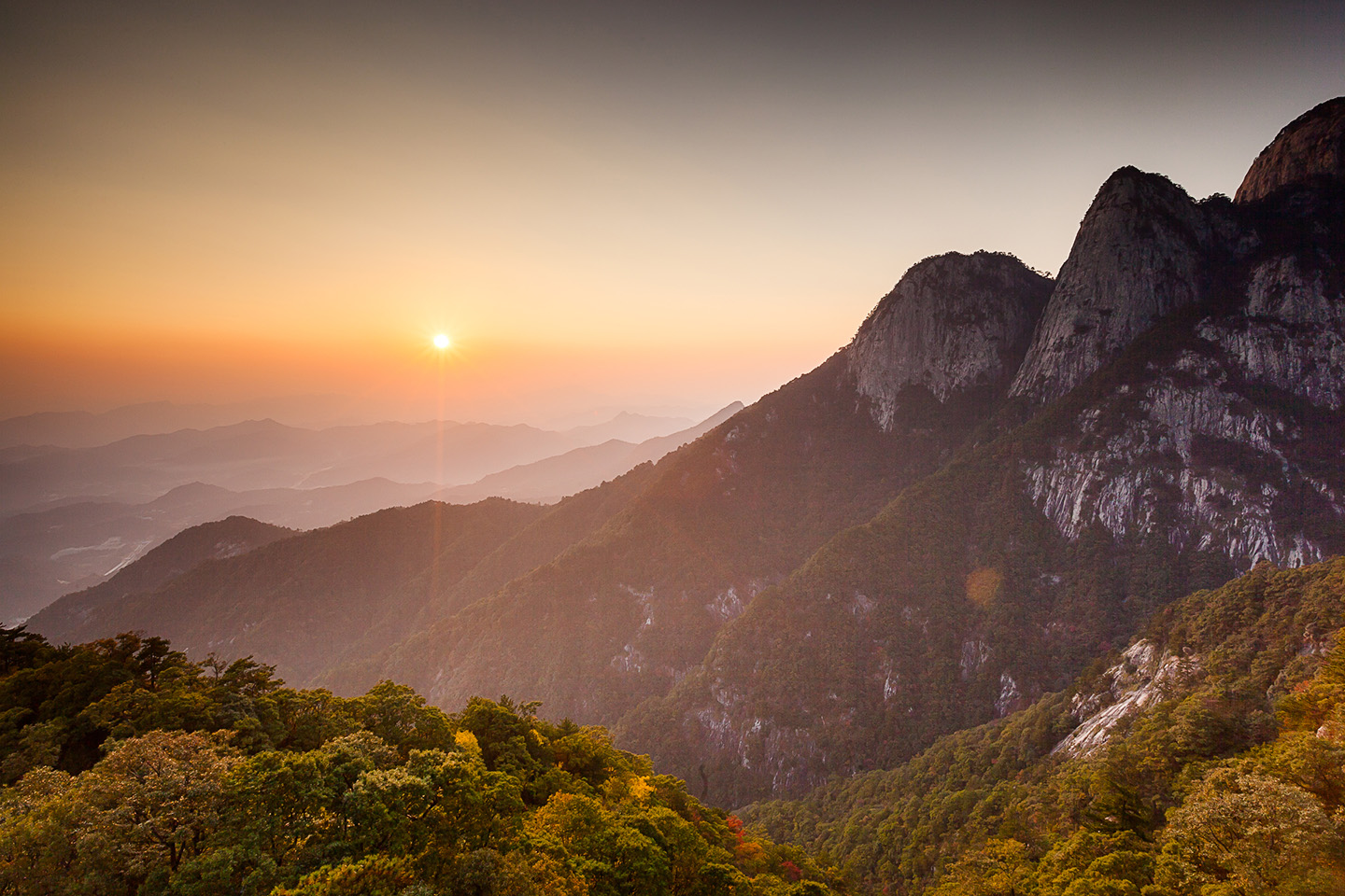 明堂山风景区 