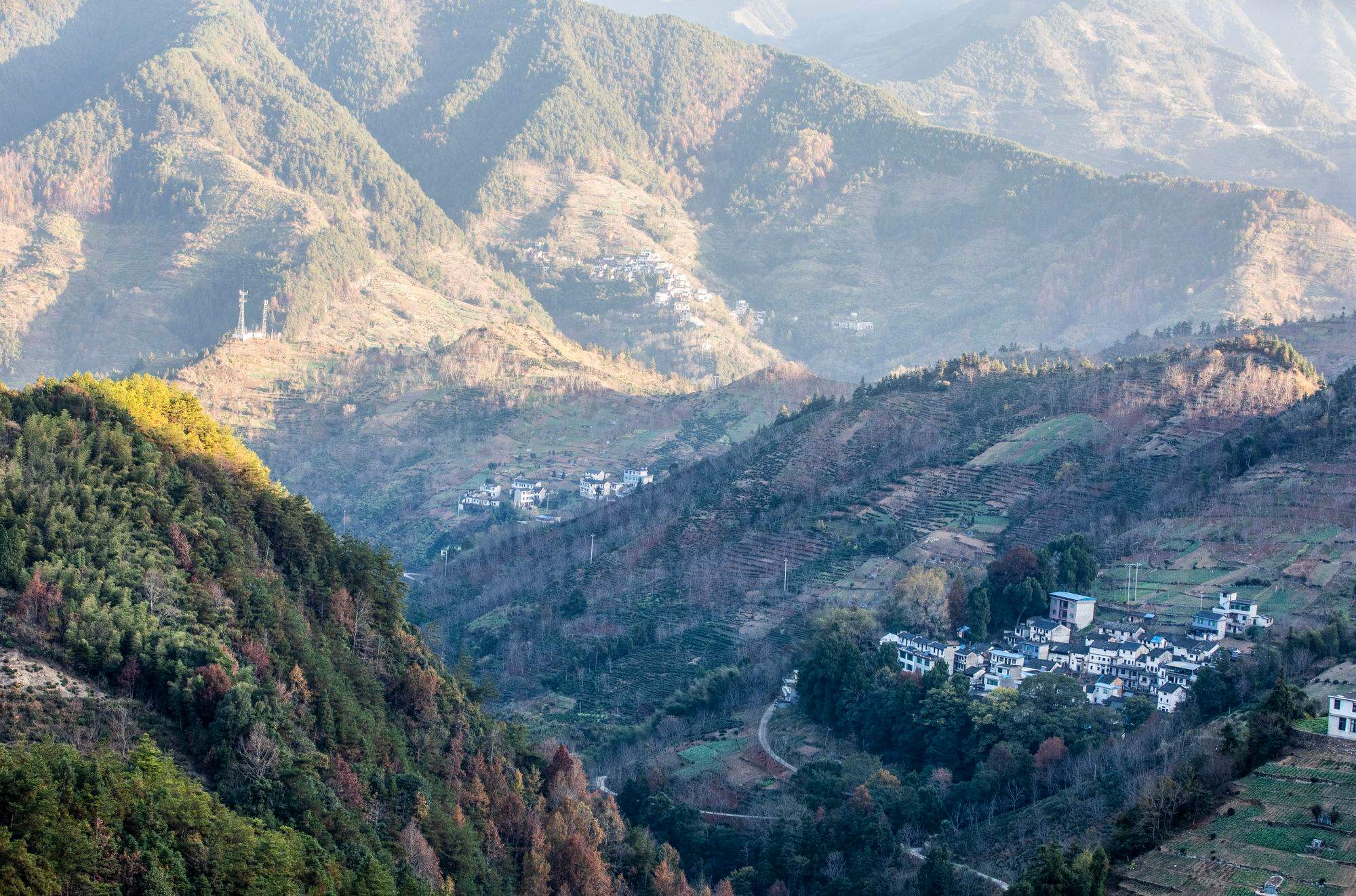 歙县属于山区吗 