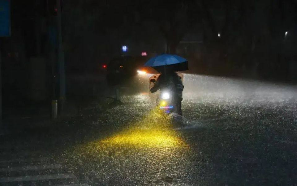 安徽阜阳暴雨 安徽阜阳暴雨最新消息